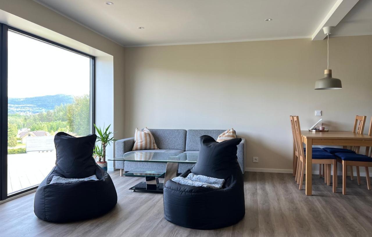 Valley House *